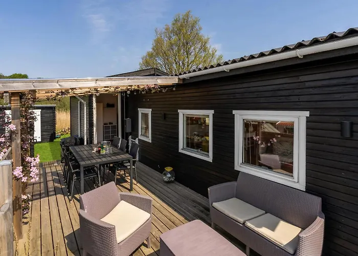 Vakantiehuis Beautiful In With Wifi